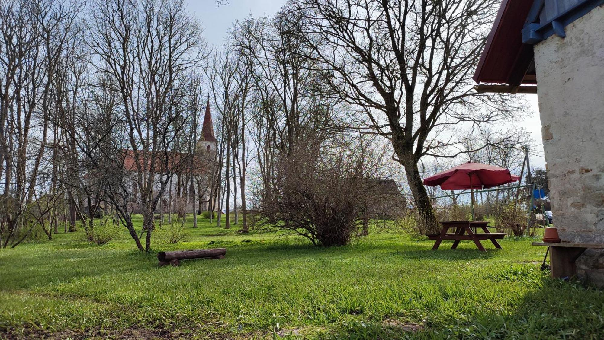 Pensjonat Viini Puhkemaja Mustjala Zewnętrze zdjęcie